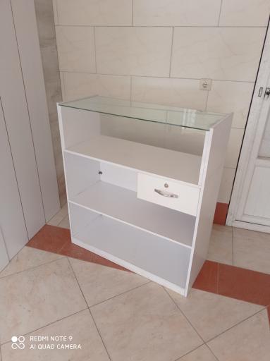 عکس فروشگاه مختاری(صندلی قفسه)