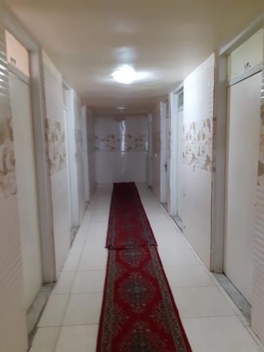 عکس مهمانپذیر ایرانفرد