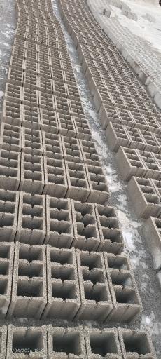 عکس بلوک زنی و مصالح ساختمانی تقی زاده