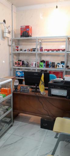 عکس هخامنش لیمیتد