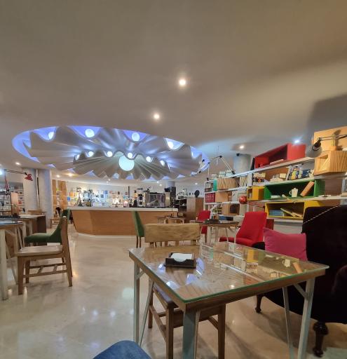 عکس کتابخانه و کانون اسلامی انصار