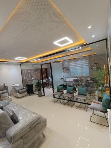 عکس سالن زیبایی شیوا