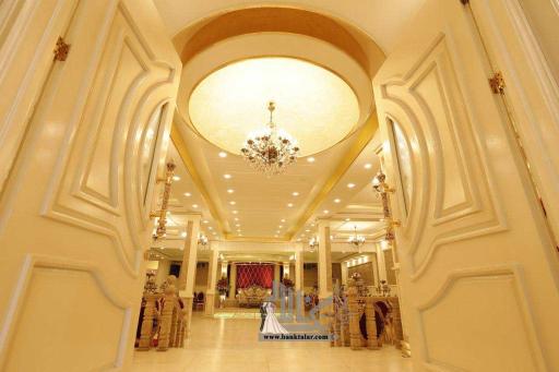 عکس تالار قصر بابابزرگ کرج