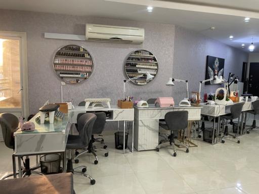 عکس سالن زیبایی شیوا