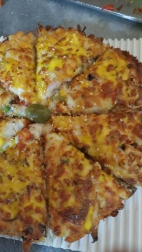 عکس پیتزا ساندویچ ایرانیان