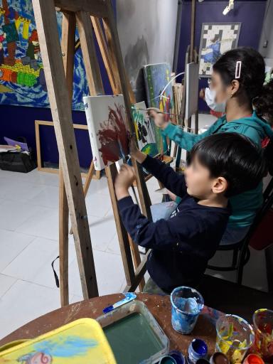 عکس گالری و آموزشگاه هنری آرمان