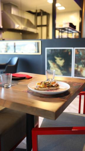 عکس کافه رستوران وک