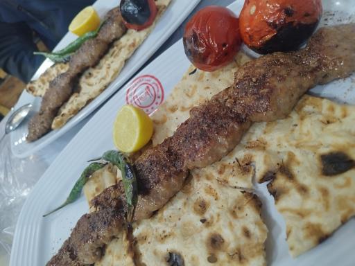 عکس کباب سرای برادران ازقندی