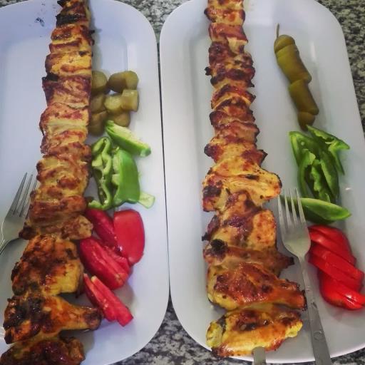عکس کبابی اصغر جوجه