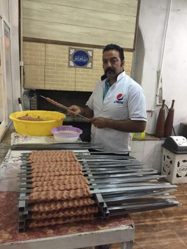 عکس کبابی اصغر جوجه