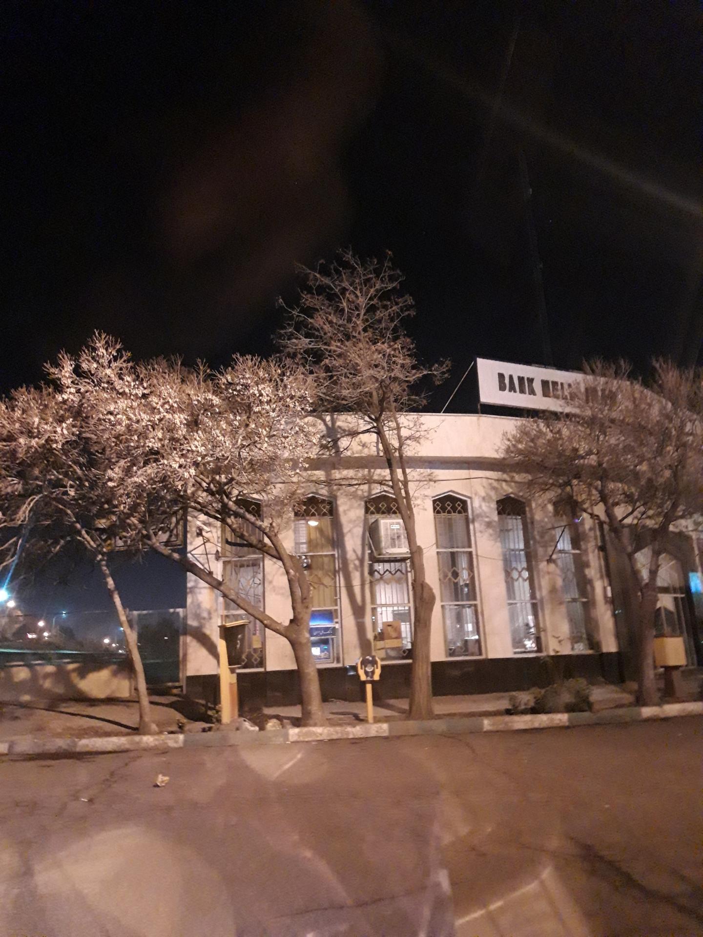 عکس خودپرداز بانک ملی