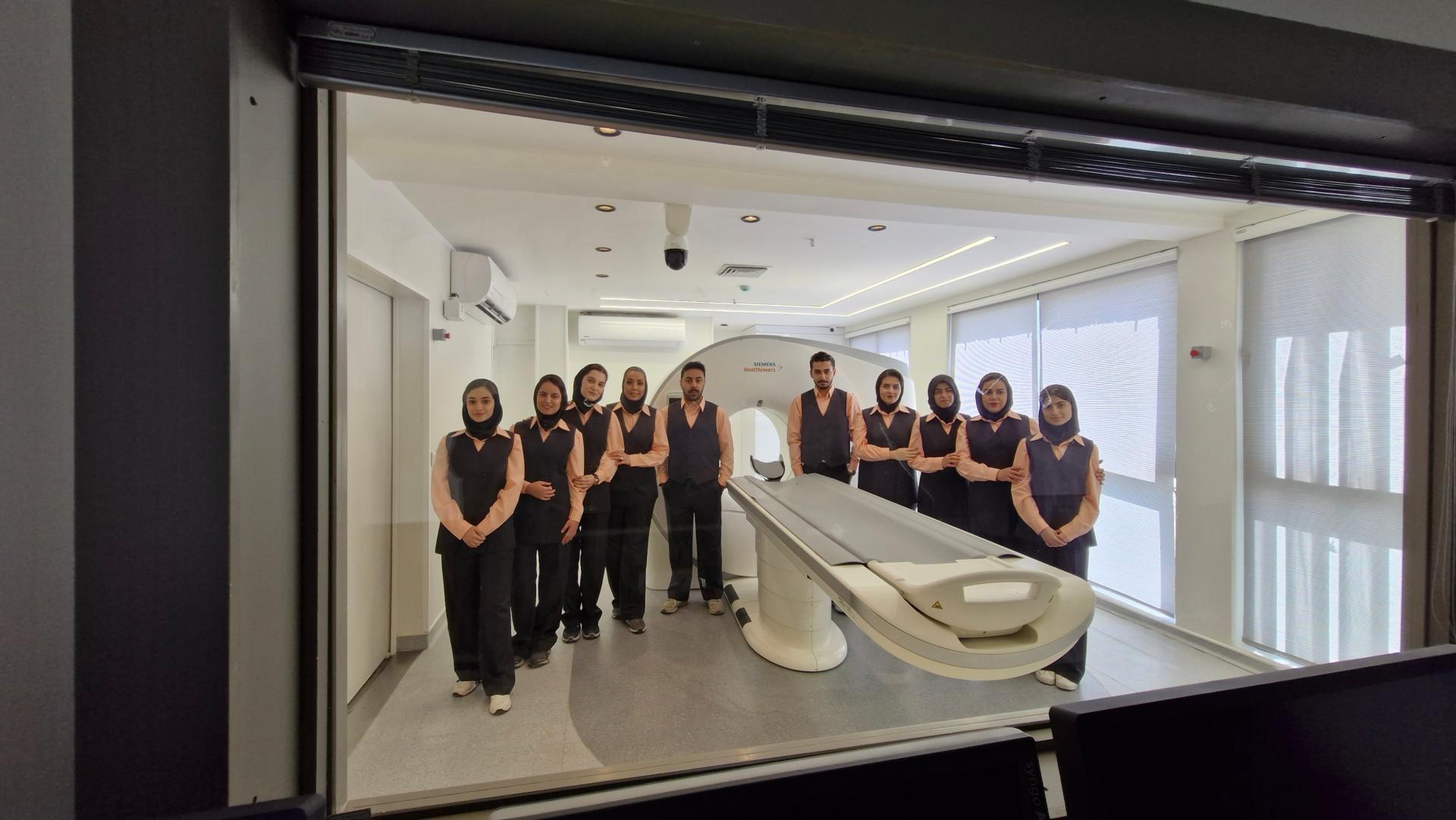 عکس مرکز تصویر‌ برداری پزشکی تسلا