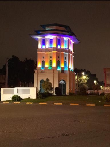 عکس میدان بهار نارنج