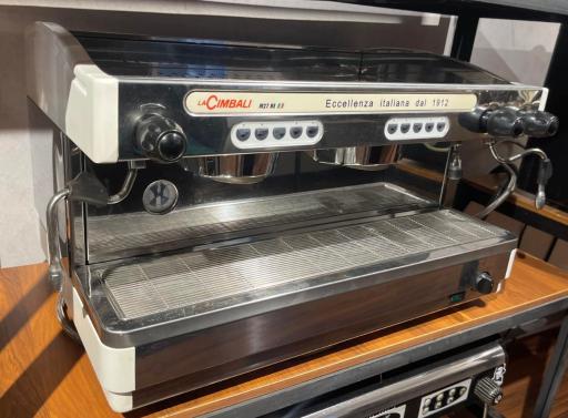 عکس پخش قهوه علیمرادی