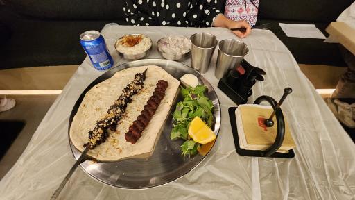 عکس فست فود گاردن هال