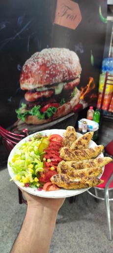 عکس فست فود فرات 