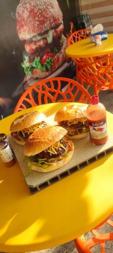 عکس فست فود فرات 