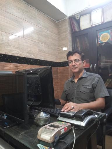 عکس کارگزاری بیمه ازکی سعیدی