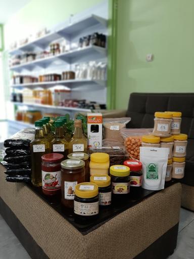 عکس فروشگاه ارگانیک زلال
