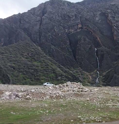 عکس آبشار دره عشق