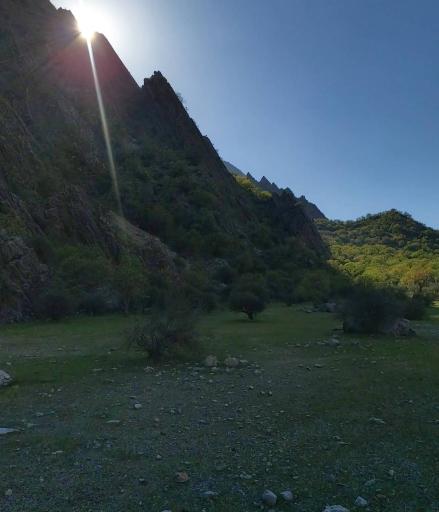 عکس آبشار دره عشق