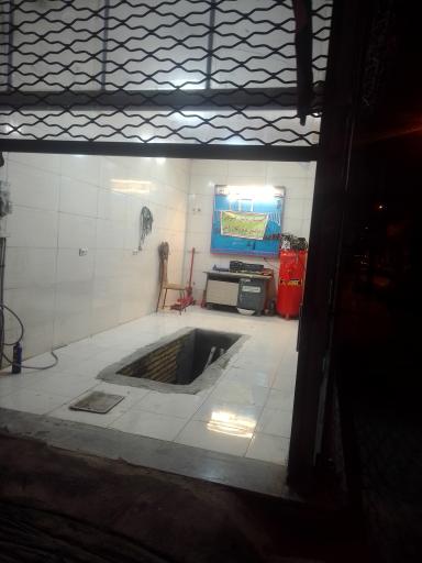 عکس تعمیرگاه تخصصی نیولند