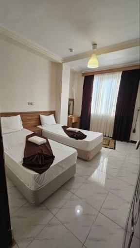 عکس هتل آپارتمان آنا قشم