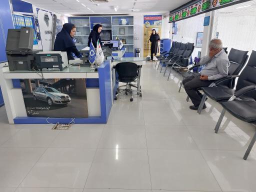 عکس نمایندگی ایران‌ خودرو