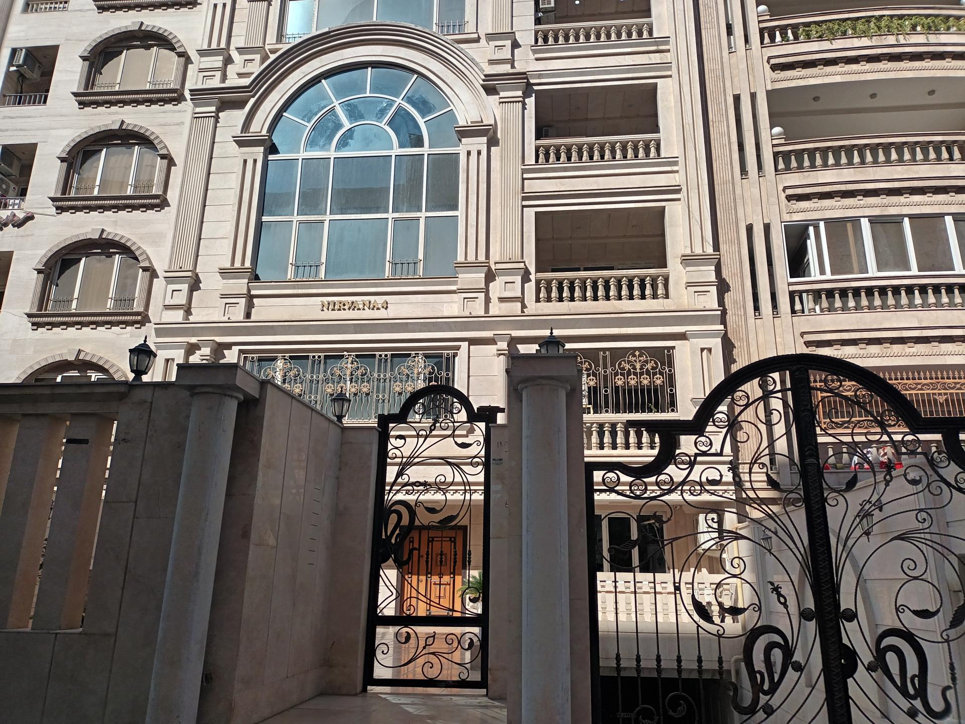 عکس ساختمان نیروانا ۴