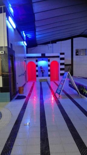 عکس استخر سرپوشیده یاسین