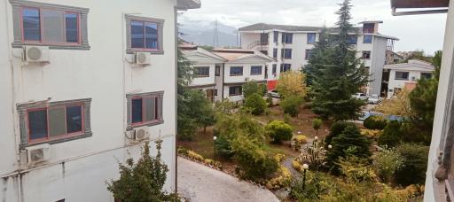 عکس هتل باغ ارغوان رامسر 