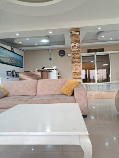 عکس هتل پرواز