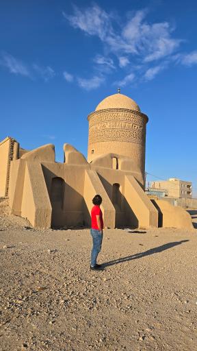 عکس گنبد پیر علمدار