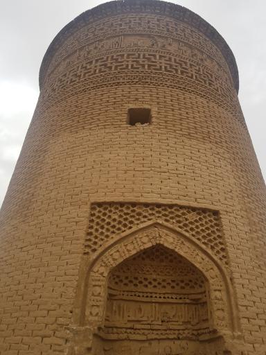 عکس گنبد پیر علمدار