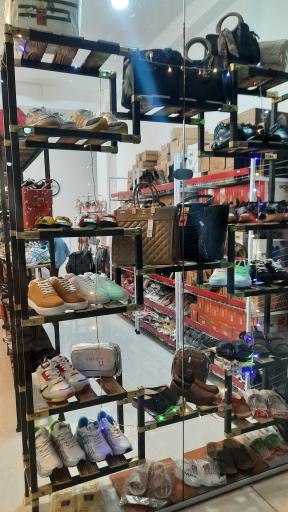 عکس نیروانا کیف و کفش