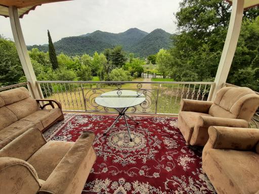 عکس اقامتگاه عباس کاظمی