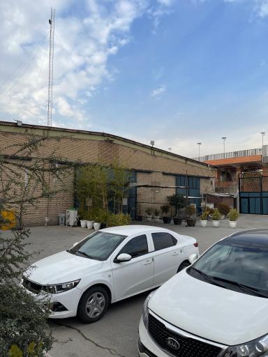 عکس فروشگاه کی ان دی دکور