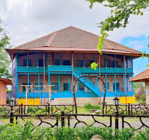 عکس اقامتگاه بومگردی تلارخانه بردبار