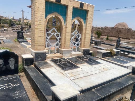 عکس قبرستان عباس‌آباد