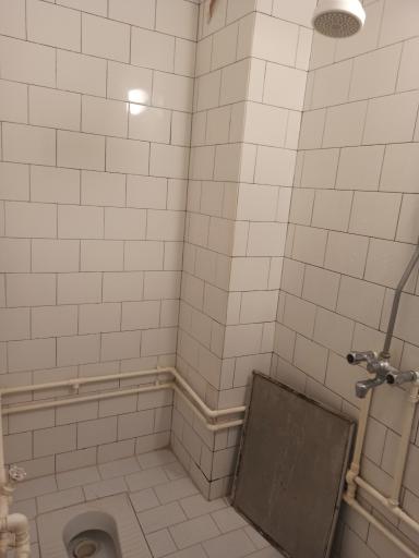 عکس هتل دالاهو ایلام