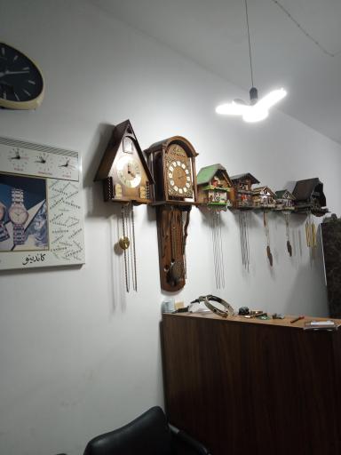 عکس تعمیرگاه تخصصی ساعت