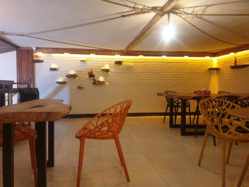 عکس پیتزا کلبه