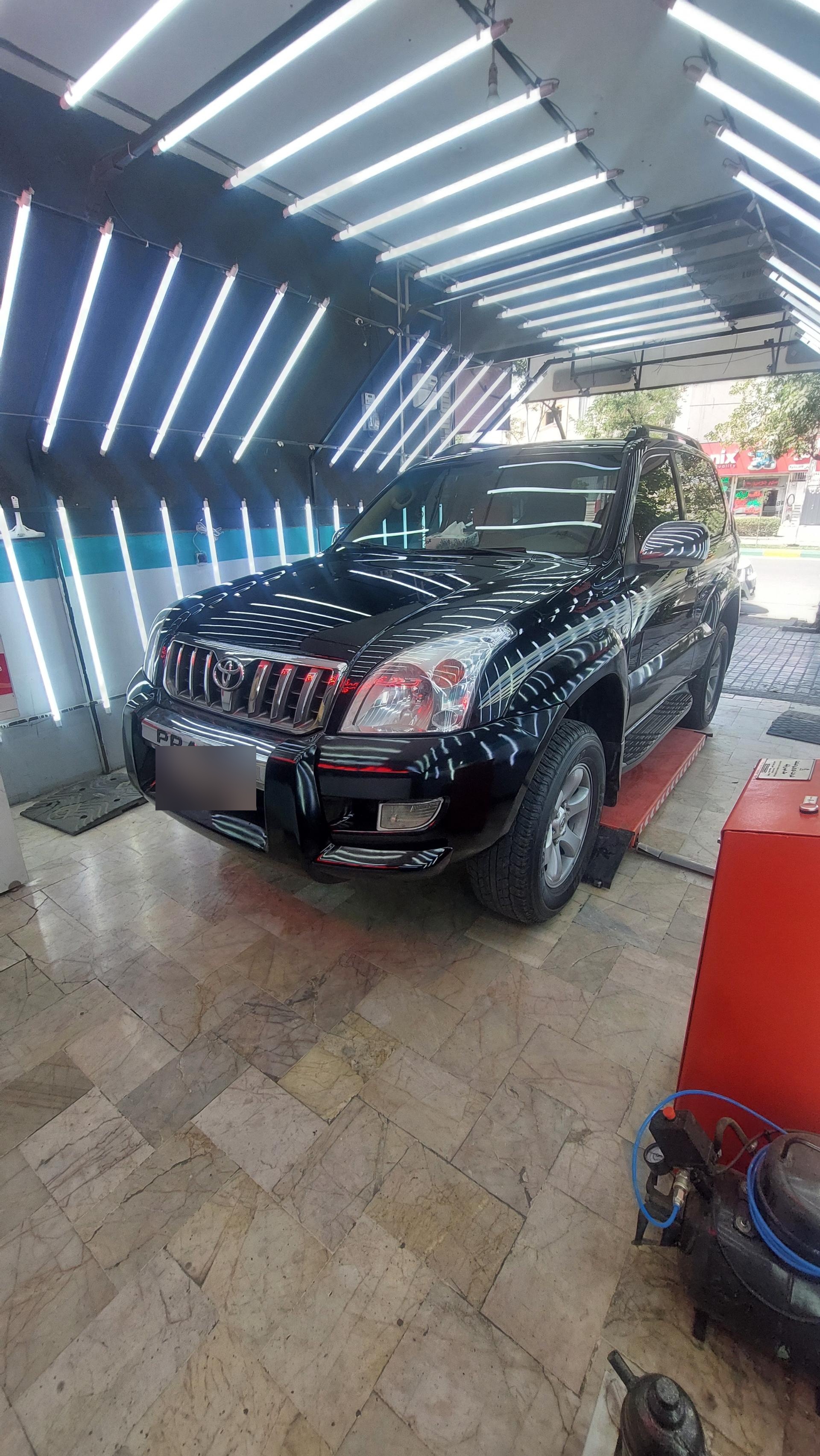 عکس کارشناسی خودرو و فنی