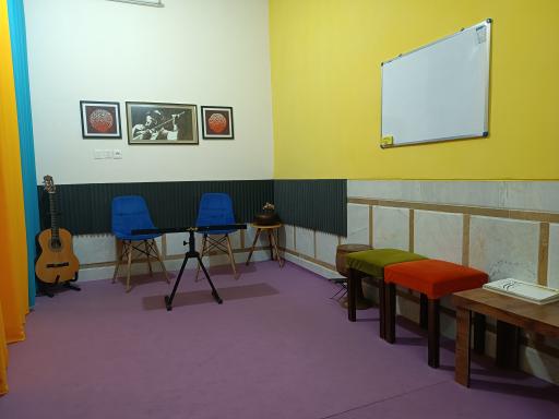 عکس آموزشگاه موسیقی آونگ