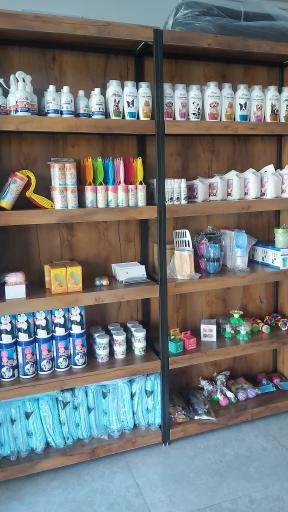 عکس پت شاپ و ملزومات حیوانات خانگی کیتی مون