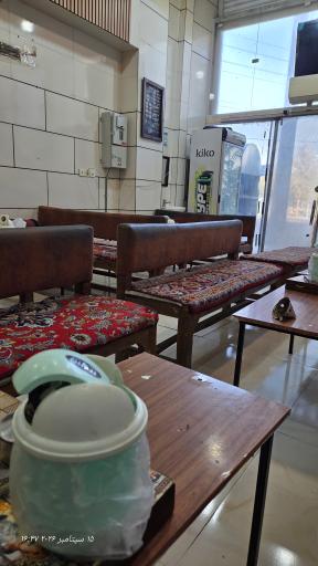 عکس چایخانه سنتی رهگذر