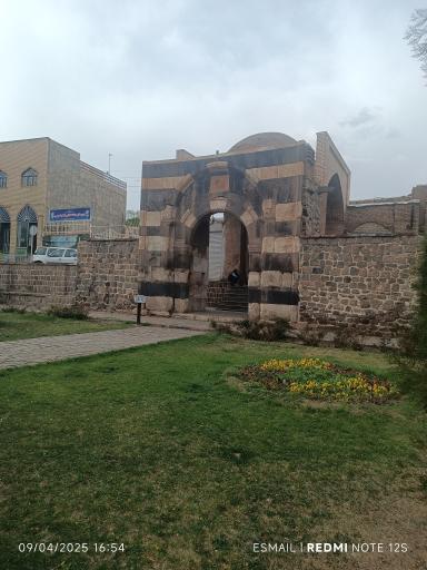 عکس دروازه سنگی