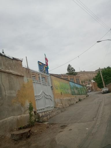 عکس دبیرستان دخترانه زینب