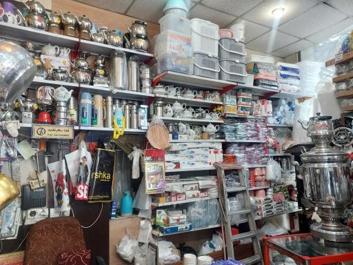 عکس ظروف یکبار مصرف و پلاستیک فروشی