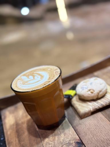 عکس کافه دلموندو 